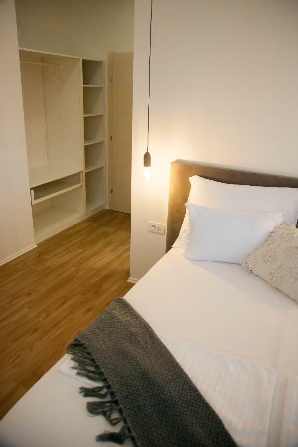 Soukki Town Centre Suites 1 Split Exteriér fotografie
